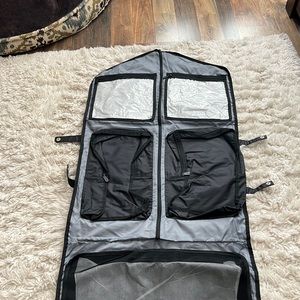 Thirty one clothes hanging travel bag